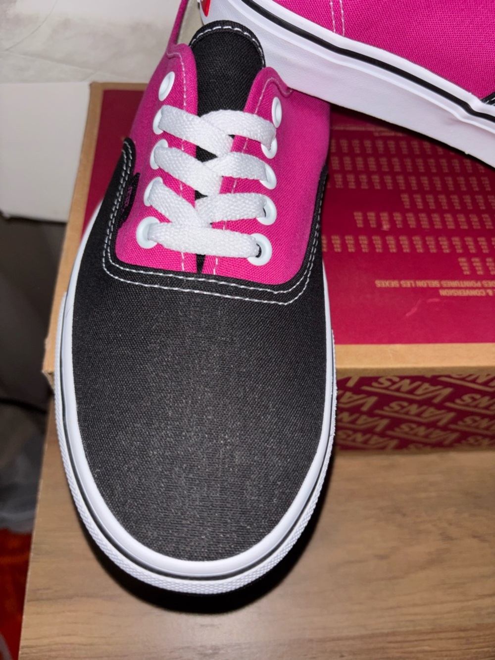 Vans Authentic Multiple Sizes - Picture 8 of 14